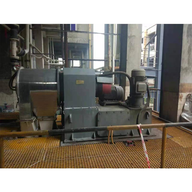 Горизонтальная толкательная центрифуга с фильтром для обработки соли