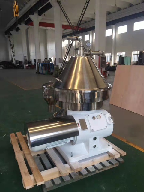 Центробежная машина для обработки топлива и смазки