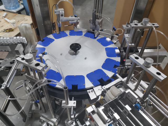 Высококачественная автоматическая упаковочная машина для упаковки в картонную коробку